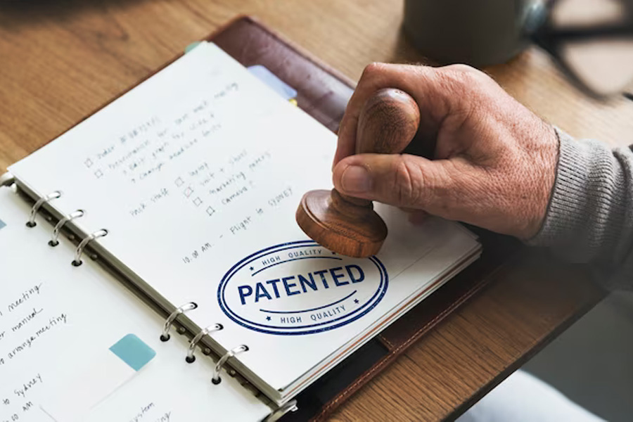 公章之争：当大股东执掌公司印鉴引发僵局，其他股东的合法权益何去何从？