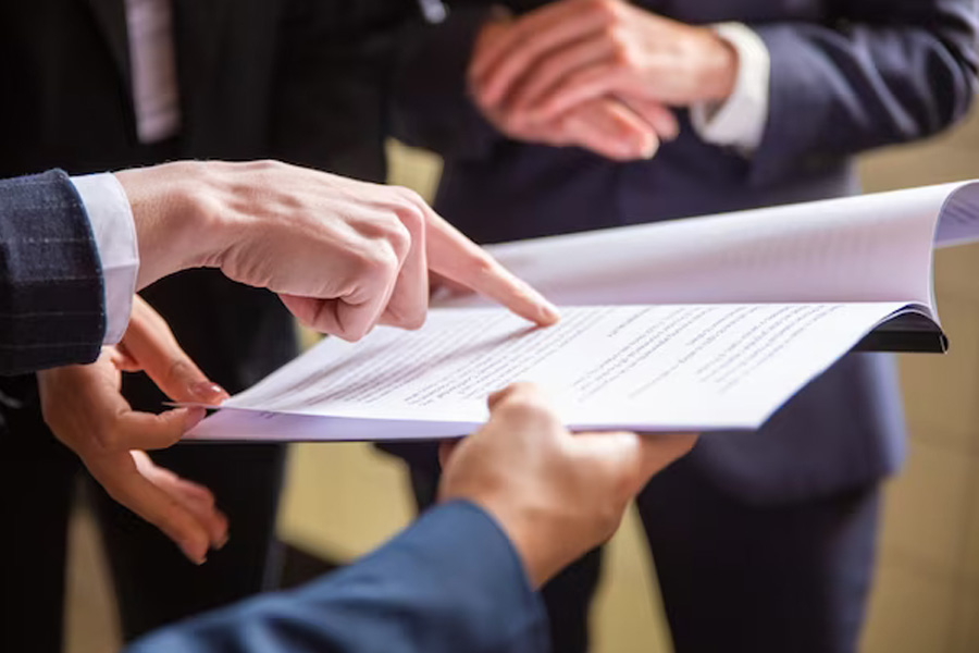 企业年度报告包含了哪些主要内容